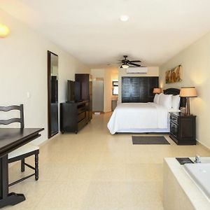 Junior Suite mit Kingsize-Bett und mit Ozeanblick